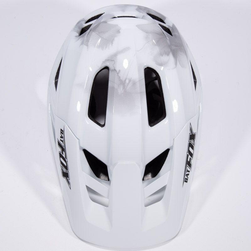 Велосипедный шлем BATFOX для г – обзор и цена Mountain Biking Helmet Kids